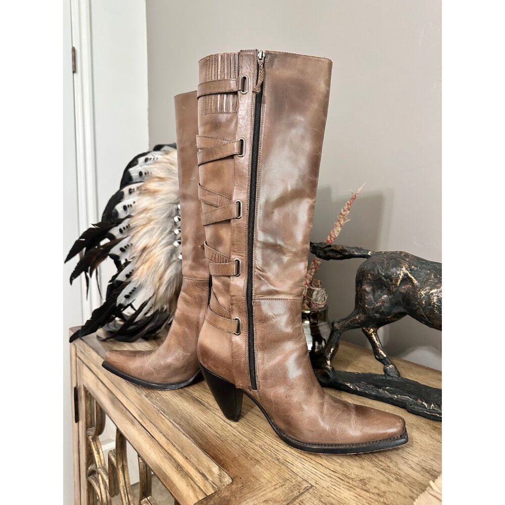 CHARLIE 1 HORSE WESTERN WOMENS BOOT SIZE 8